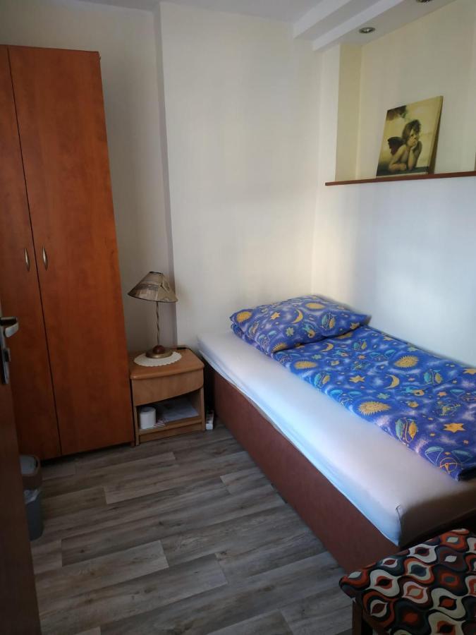 Hotel Relax U Janusza à Kołobrzeg Extérieur photo