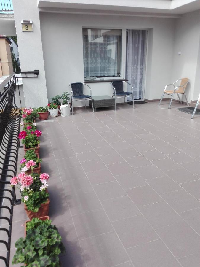 Hotel Relax U Janusza à Kołobrzeg Extérieur photo